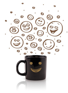咖啡杯，棕色手绘快乐笑脸