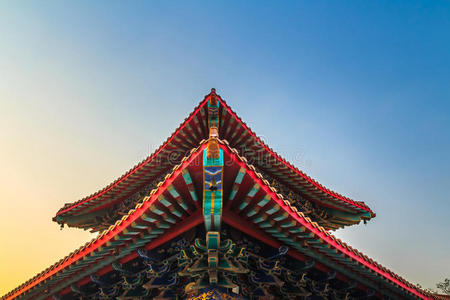 建筑学 宗教 雕塑 屋顶 阳光 地标 小雕像 陶器 亚洲