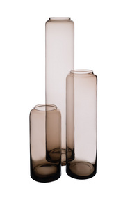 三个带褐色圆柱水晶花瓶