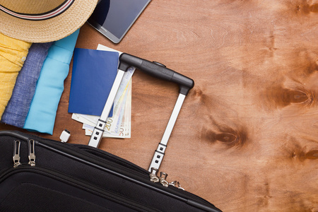 手提箱和商务旅行的行李