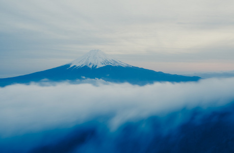 富士山和云