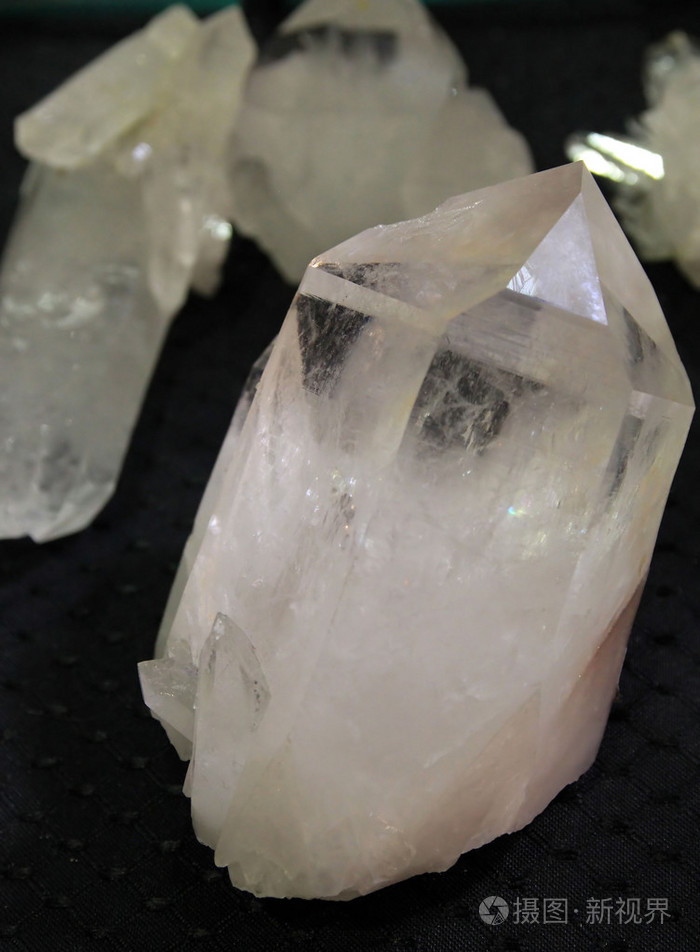 石英晶体照片-正版商用图片1n0l6g-摄图新视界