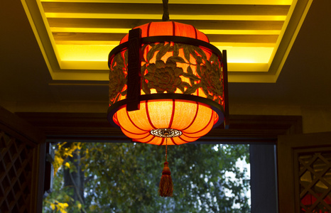 传统的手工中国灯