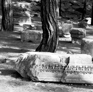 老毁了列和摧毁在瑟里斯寺土耳其石
