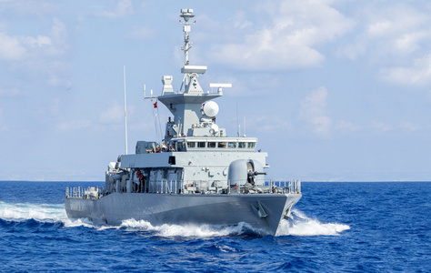 的颜色和蓝色的山脊山从小石人悬崖上的阿巴拉契亚小径在谢南多阿国家