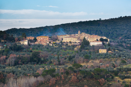 在托斯卡纳，Castelmuzio 市