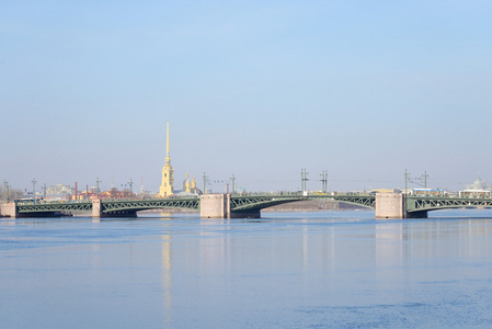 宫桥和涅瓦河
