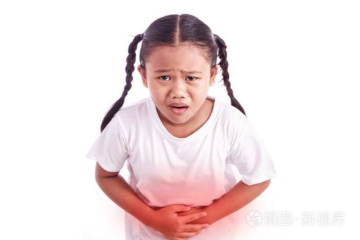 画像上白色孤立的年轻亚洲女孩 : 胃痛 con