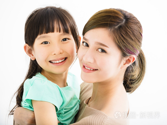 快乐家庭的妈妈和小女孩