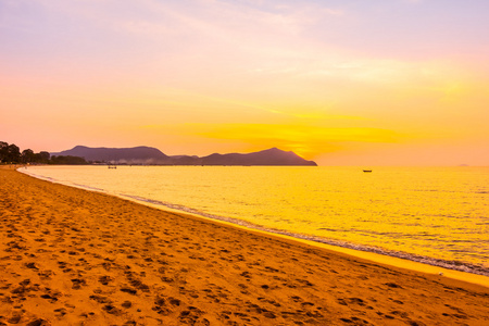 热带海滩和海