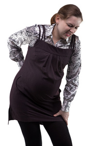年轻孕妇和背痛