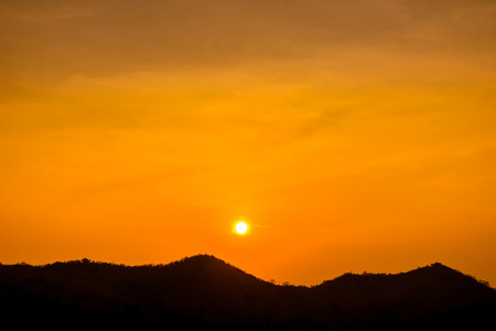 日落山