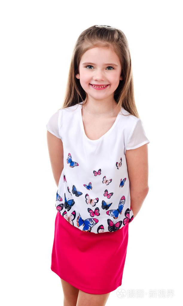 可爱微笑的小女孩,穿着隔离