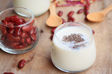 红豆酸奶图片