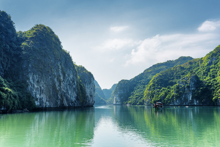 越南哈龙湾泻湖风景