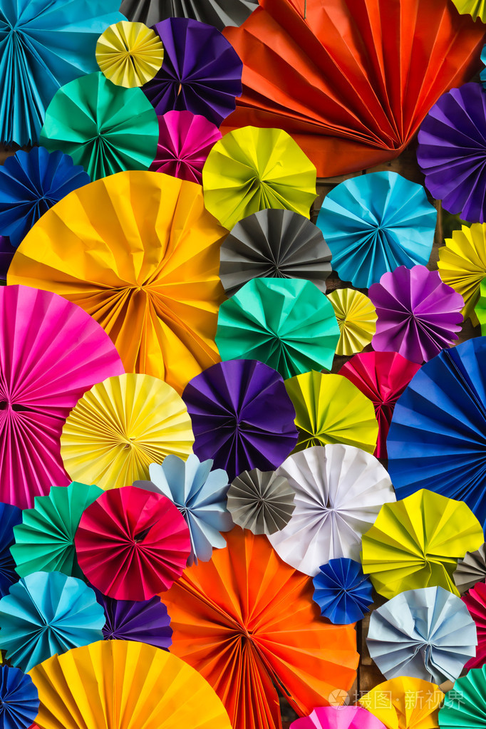 彩色圆圈形状折叠纸艺术手工制作背景文本