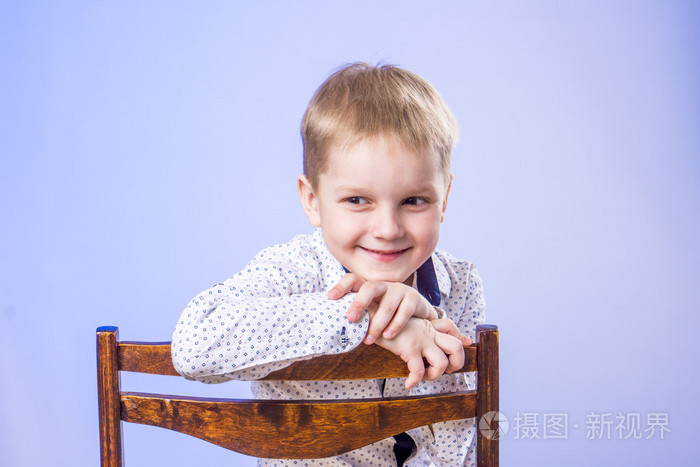 微笑面对生活作文记叙文_作文微笑面对生活_生活需要微笑 作文