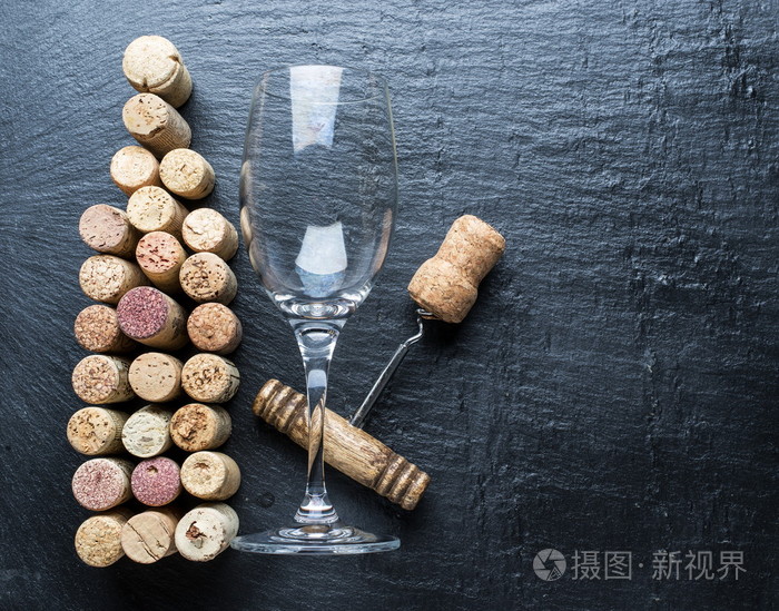 在酒的瓶子形状的葡萄酒瓶塞