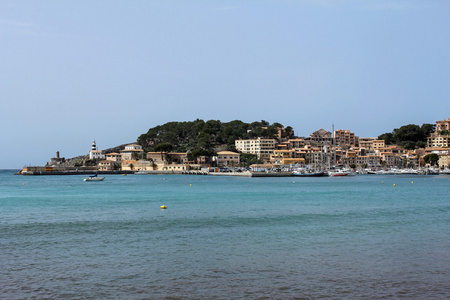 港口 de Soller风景如画沿海小镇，西班牙的马略卡岛