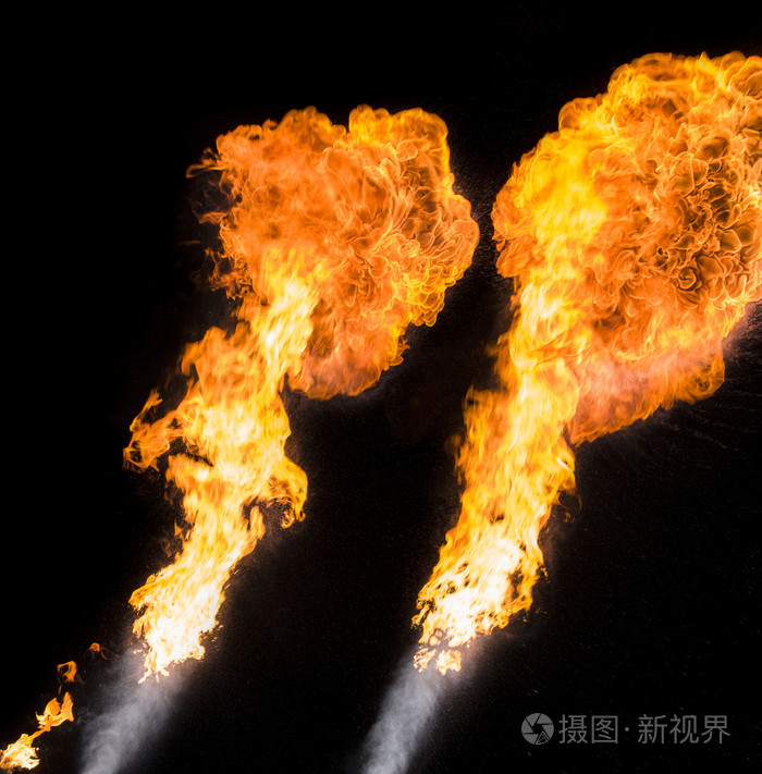 强大的火焰真实照片