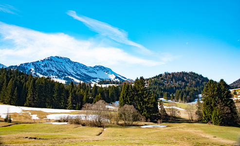 在巴伐利亚的惊人山景观。