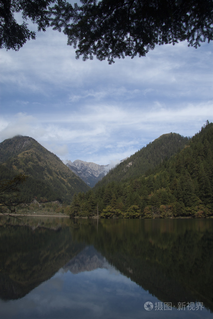 美丽的风景,九寨沟,四川省,中国照片-正版商用图片1nb4lo-摄图新视界