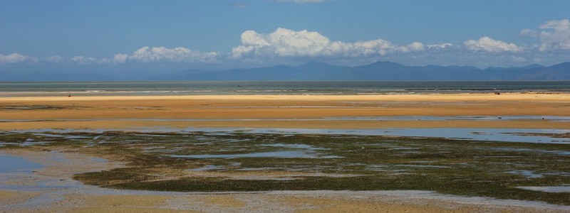 丰富多彩的场景，在 Marahau 海滩