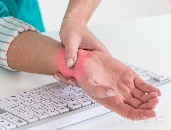 从使用计算机,腕隧道症候群的手腕疼痛