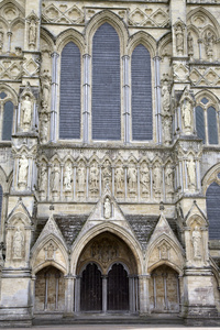 索尔兹伯里大教堂门面，英格兰