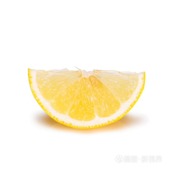柠檬片白色背景上孤立