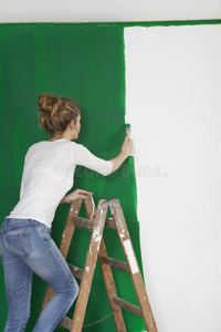 女人 闲暇 肖像 艺术 画家 地板 工具 画笔 女孩 颜色