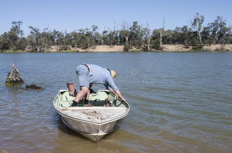 平衡 渔夫 钓鱼 男人 照片