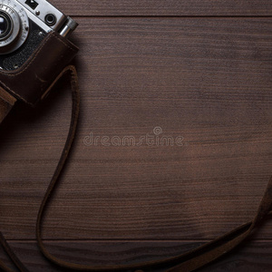 木质背景，复古照相机