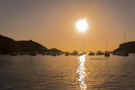 日落 黄昏 日出 自然 地中海 反射 帆船 地平线 轮廓