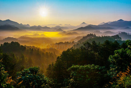 朝阳风景图片 朝阳风景素材 朝阳风景插画 摄图新视界