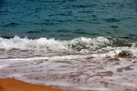 海浪和沙子