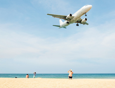 夏天和旅行的概念