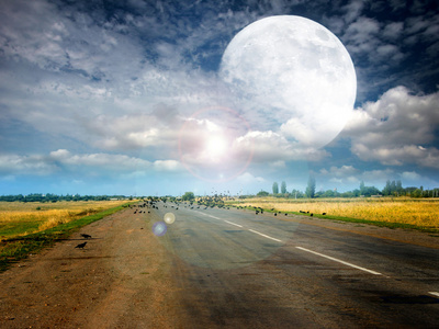 月亮和路