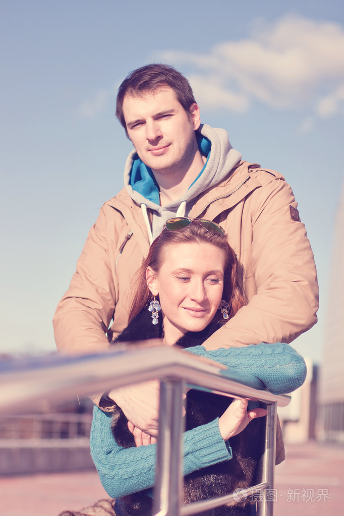 小两口春城,放松玩得开心,爱,幸福的家庭,想法风格概念关系秋天的衣服