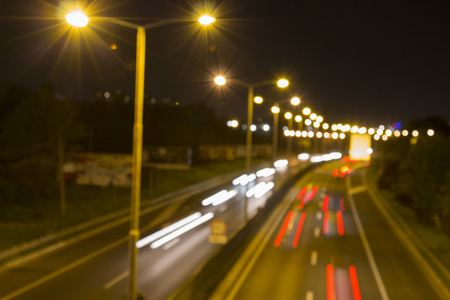 夜晚的公路模糊