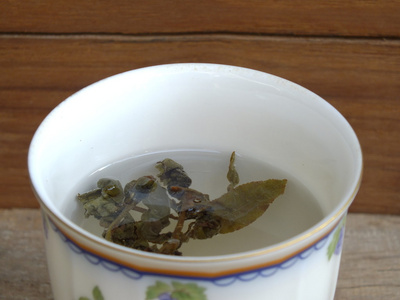 茶叶与健康的绿茶杯