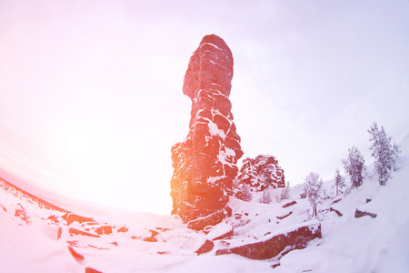 高山滑雪胜地 Sheregesh，俄罗斯自然和体育背景