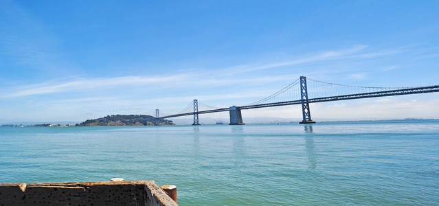 旧金山 海湾大桥旧金山奥克兰湾布里奇河的全景
