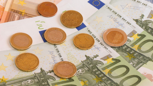 欧盟法定货币欧元纸币和硬币