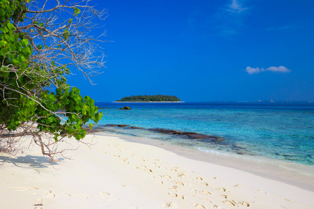 热带小岛的沙滩