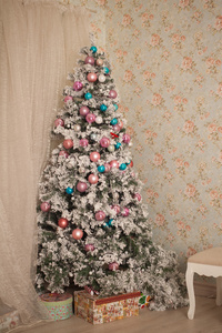 圣诞节和新年的室内装饰