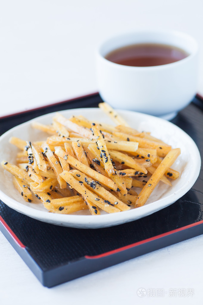 釉面的地瓜薯条