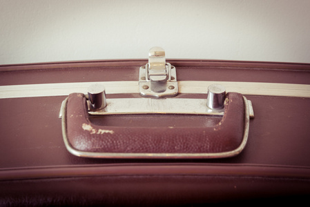 旧行李箱。棕色的复古手提箱。老式的行李
