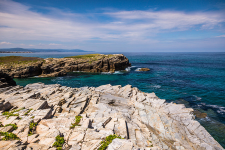 西班牙的岩石海岸。加利西亚