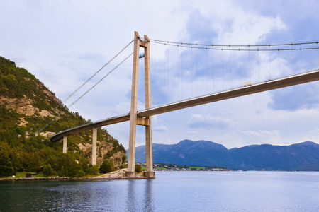 桥梁在峡湾 lysefjord挪威
